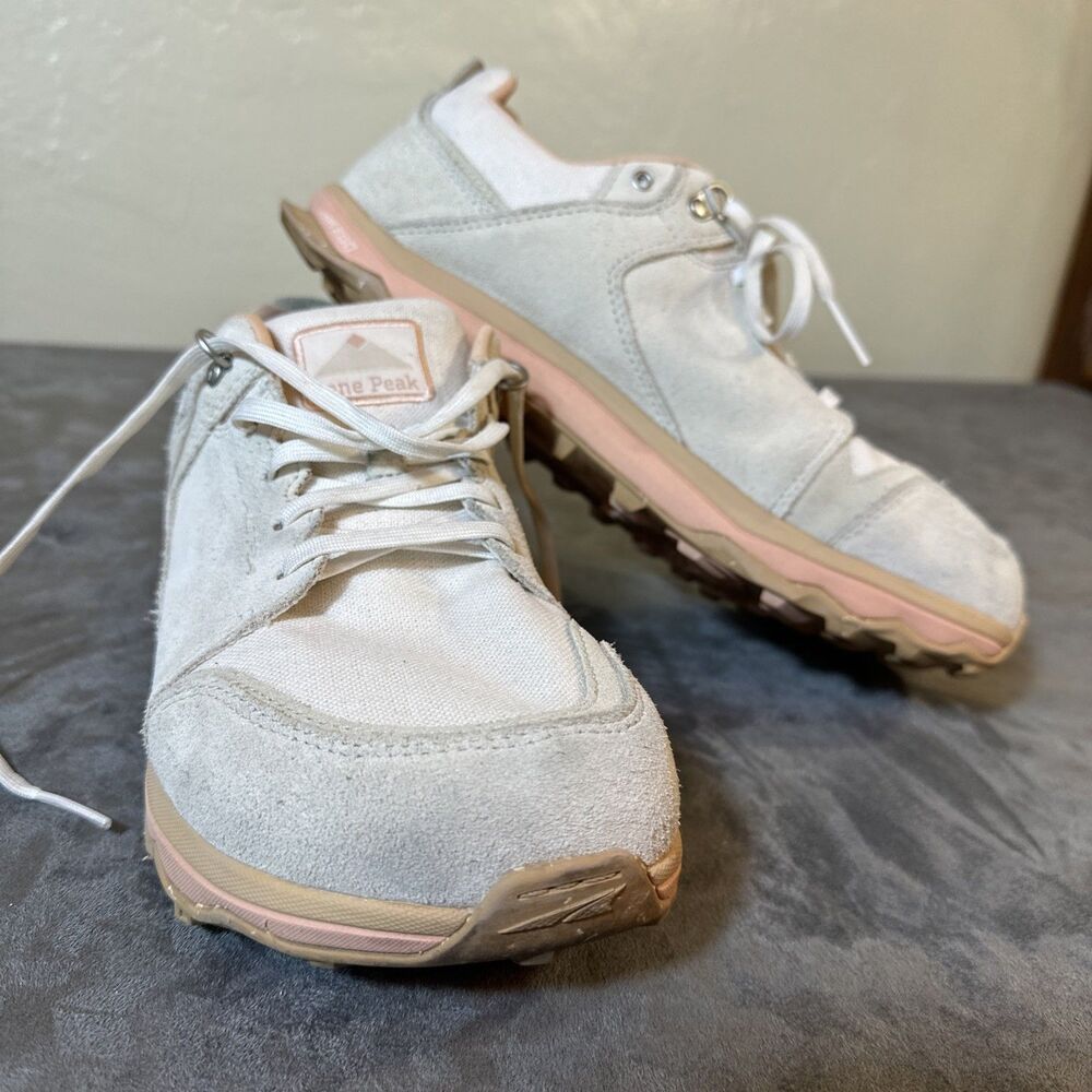 Altra Women’s Running Shoes 10.5 Duratread Lone Peak Alpine Trail Off White - Picture 2 of 9